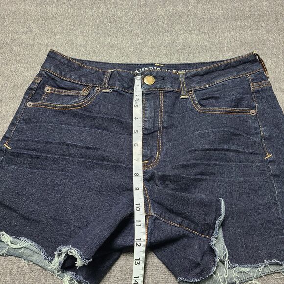 American Eagle Womens Jeans Shorts 14 Blue Super Stretch Distressed Hot Mom Boho - Picture 3 of 8
